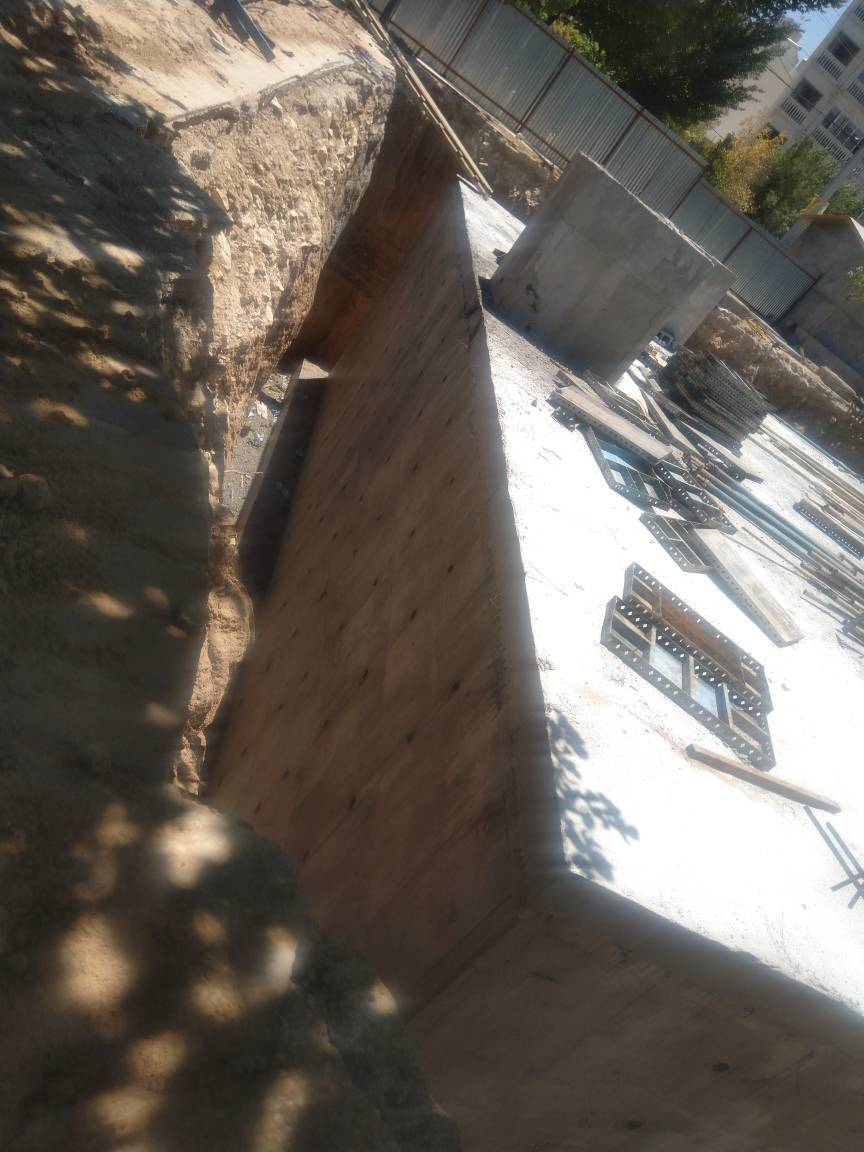 آب بندی مخزن