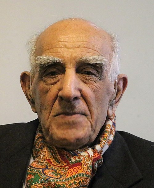 زندگی نامه دکتر احمد اقتداری - پدر مطالعات خلیج فارس